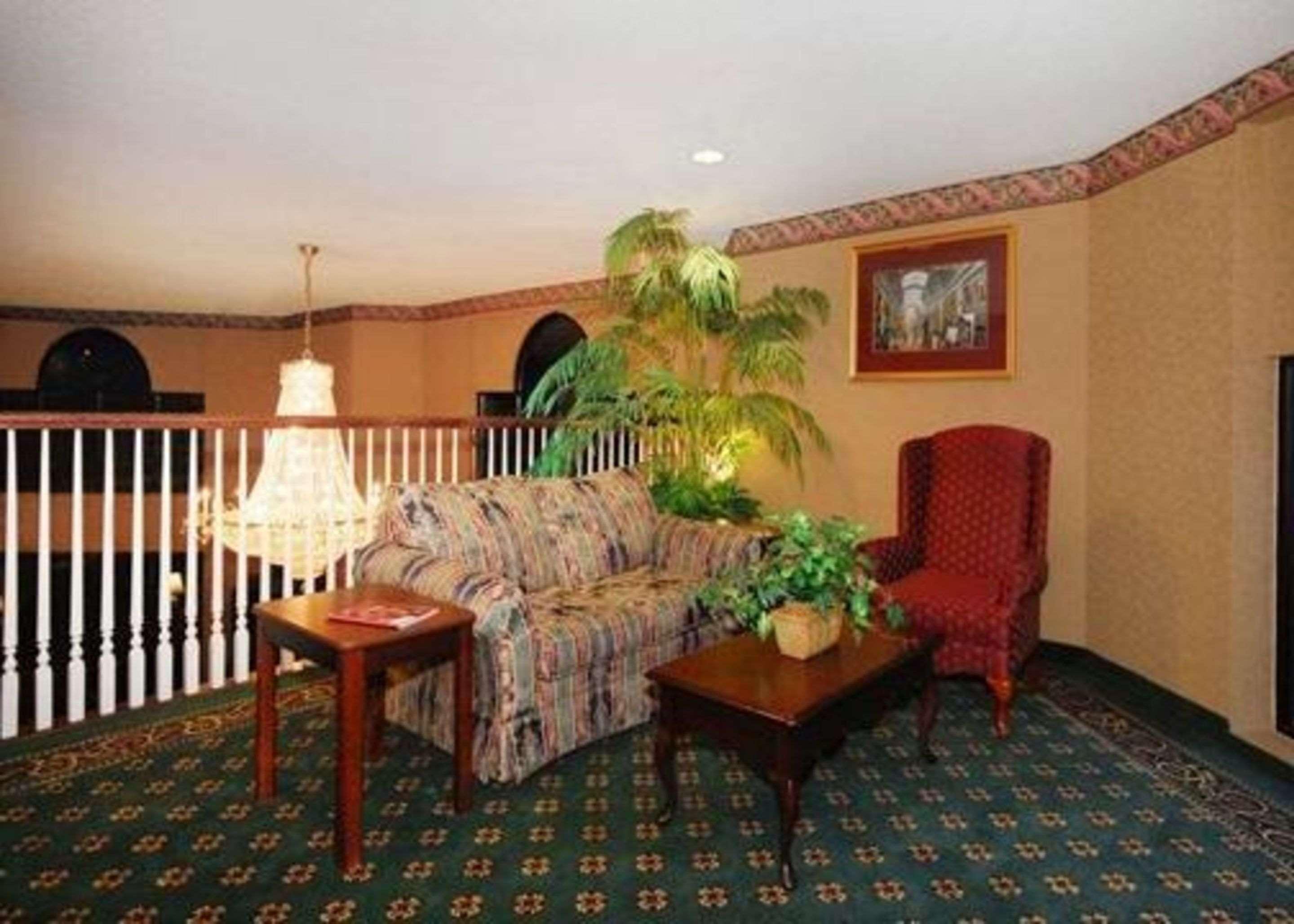 Quality Inn & Suites Tarboro - Kingsboro Eksteriør bilde