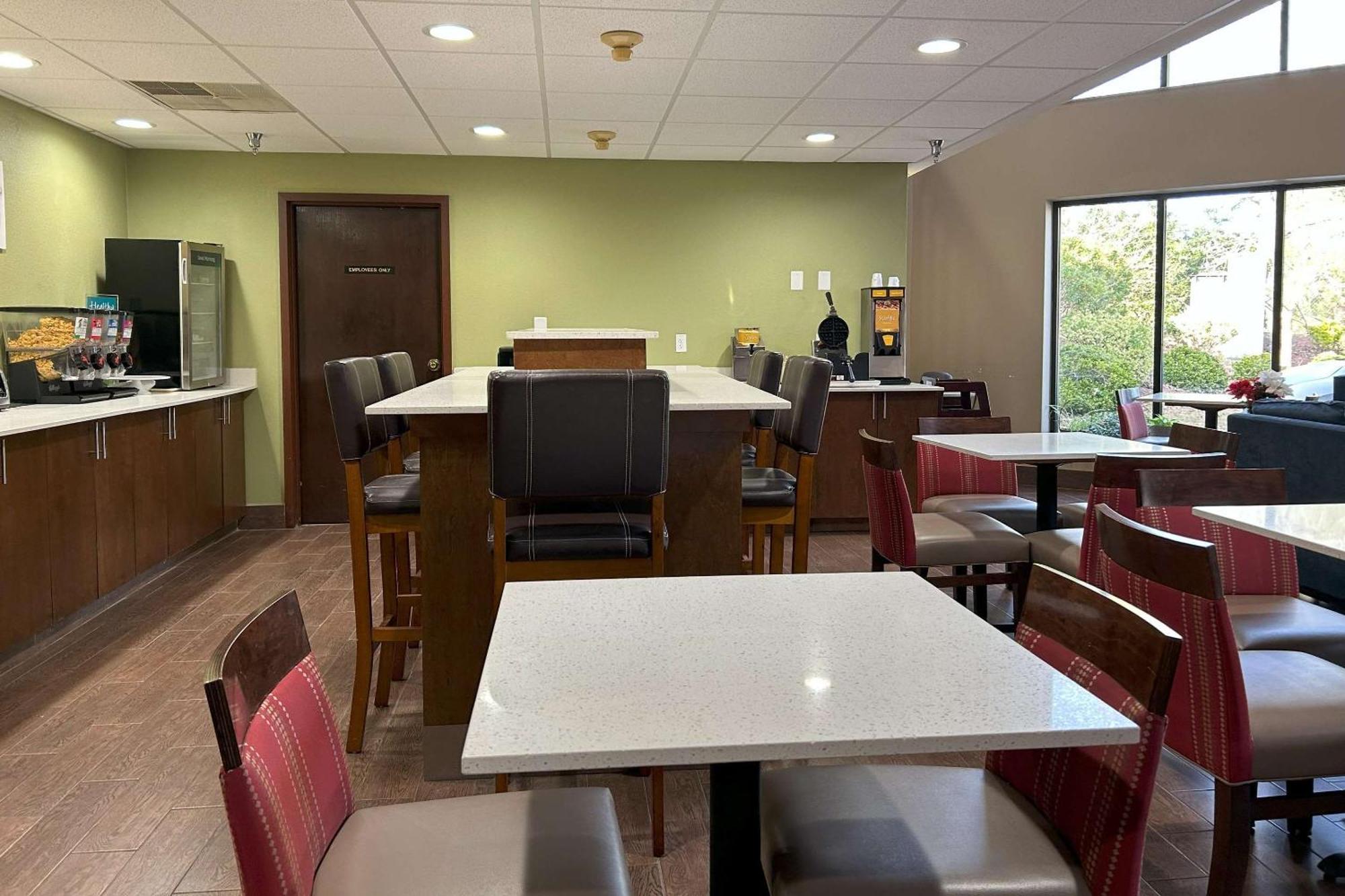 Quality Inn & Suites Tarboro - Kingsboro Eksteriør bilde