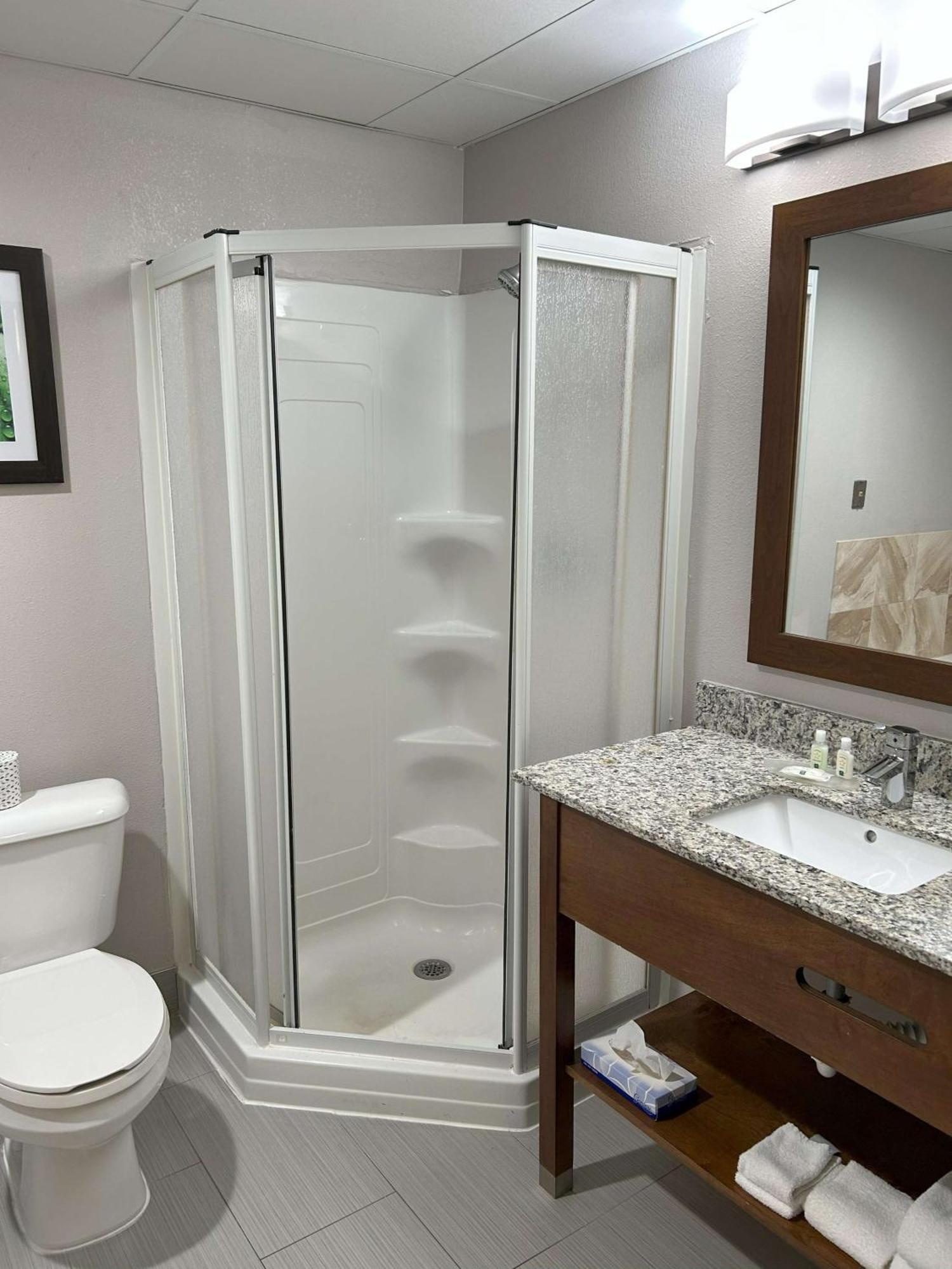 Quality Inn & Suites Tarboro - Kingsboro Eksteriør bilde
